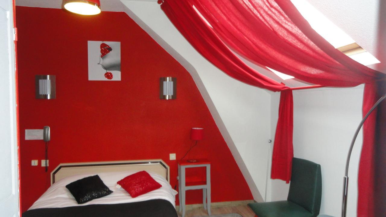Le Quai 3 Hotel Chateaubriant Luaran gambar