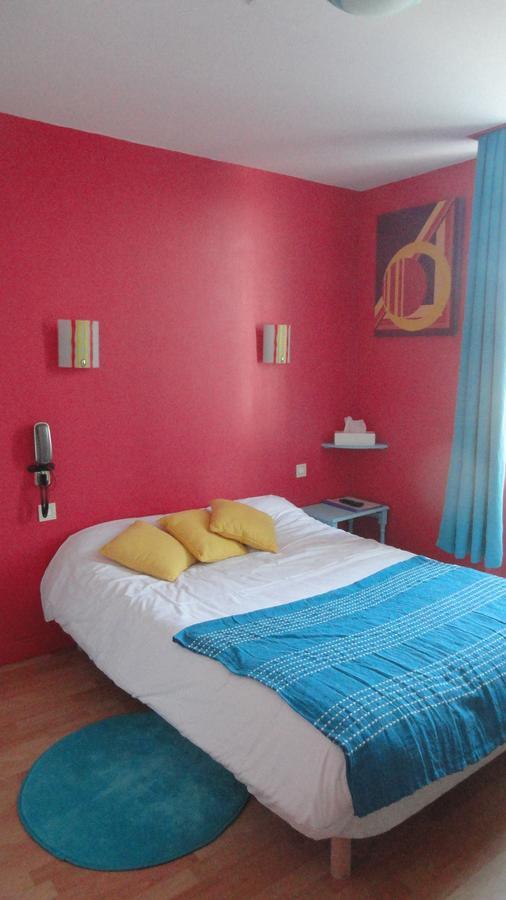 Le Quai 3 Hotel Chateaubriant Luaran gambar